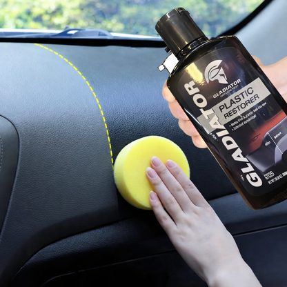 Restaurador De Plastico 300ml Para Auto Gladiator Universal